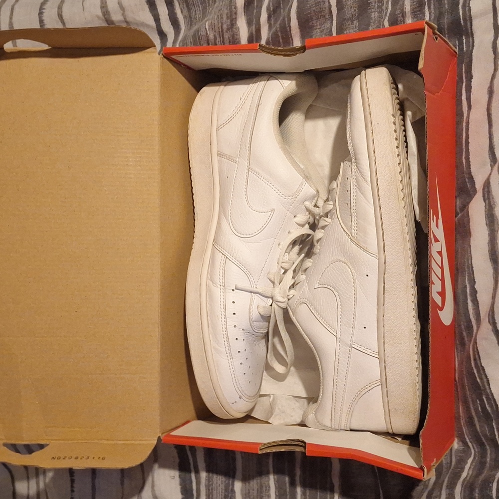 Nike White Court Royals Size 11